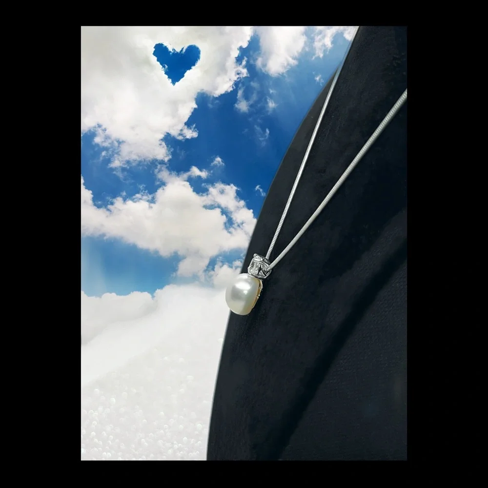 Honora Sterling Silver Cultured Pearl Button & Clear Topaz Pendant - Picture 2 of 5